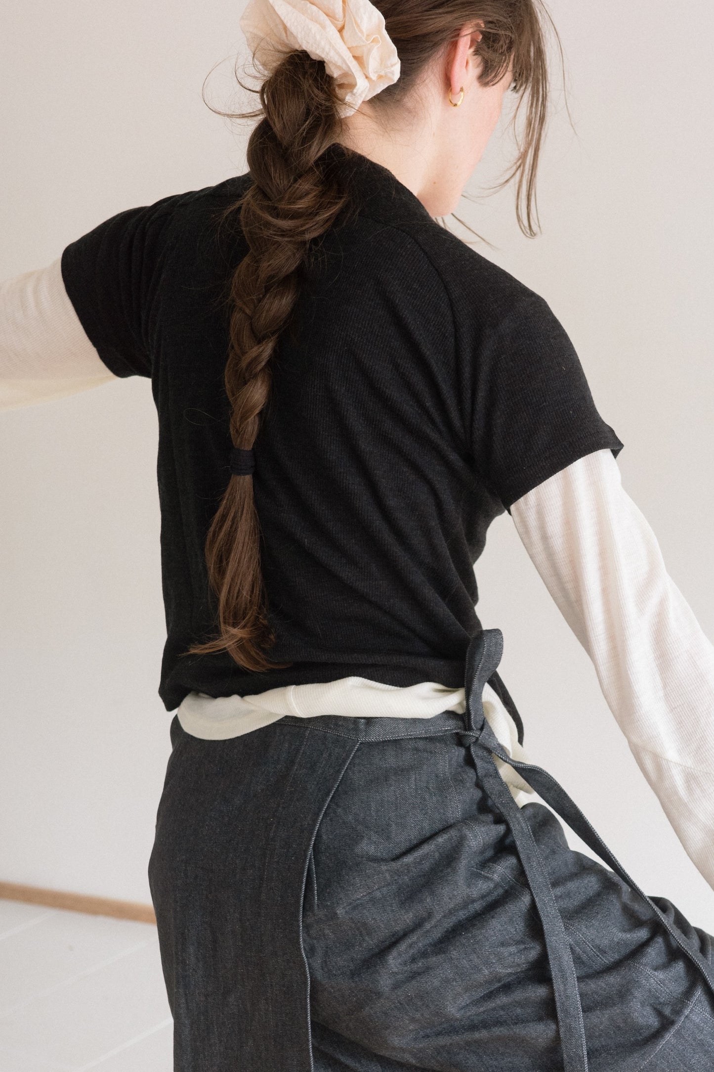 Raglan Tee / Coal Rib