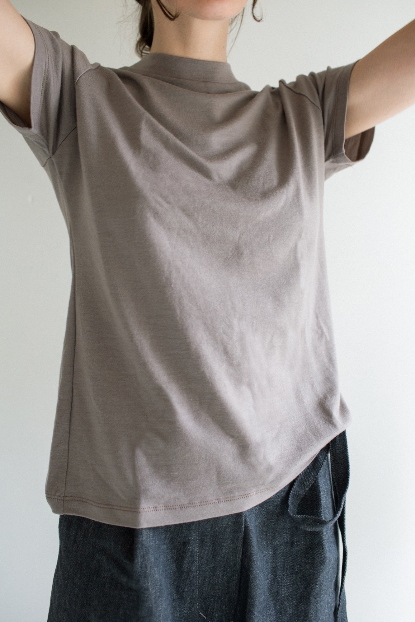 Raglan Tee / Size B / Pewter