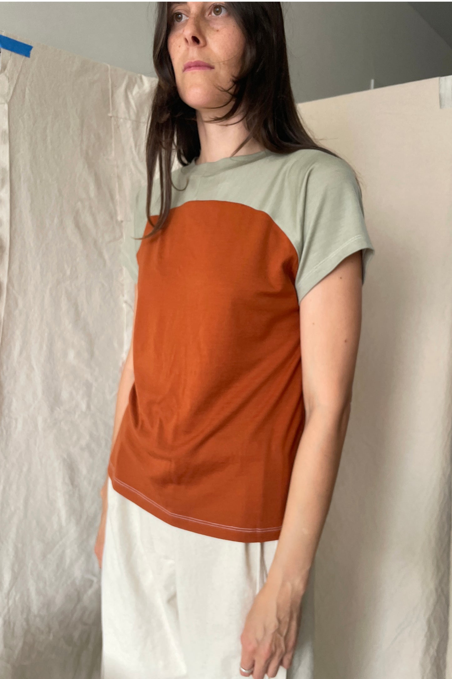 SPLICE Tee / D / Rust & Sage
