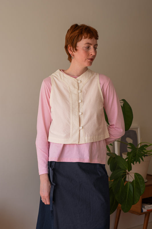 Pre Order / Daise Vest