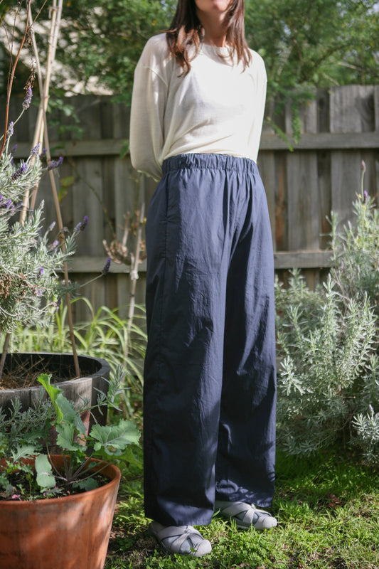 POET 7: Navy Poplin Jimmy’s / Size CU