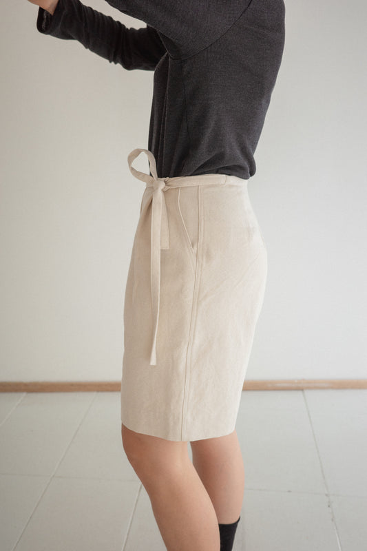 Ready / Sal Short / Natural / AU2